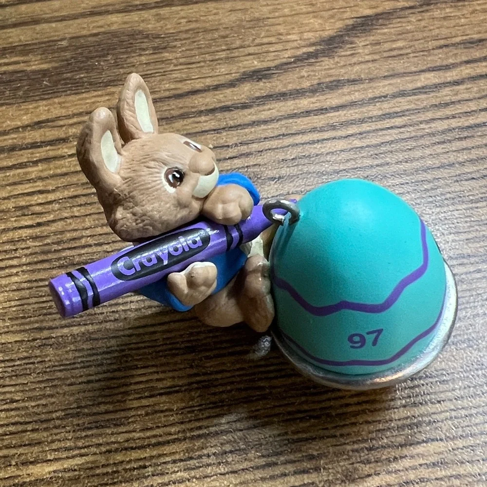 Hallmark Eggs-Pert Artist Crayola Crayon 1997 Spring Collection Handcrafted